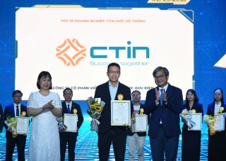 z7101078956239_9044fed9530f875f7353b14d97f34b49